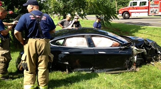 Tesla Model S, Amerika'da Elektrik Kesintisine Neden Oldu!