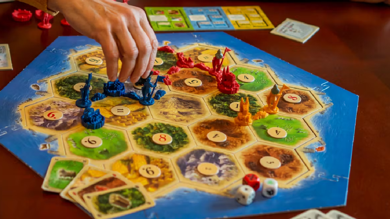 Catan Hayranları, Netflix'in Yeni Projeleri İle 'Aklını Yitirecek'
