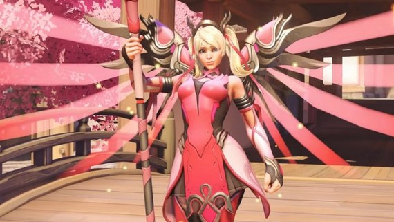 Blizzard, Pink Mercy Kostümüyle Meme Kanseri Vakfı İçin 12 Milyon Dolar Topladı